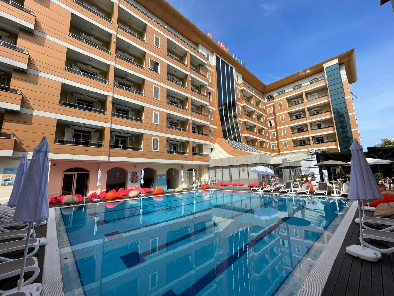 Amh Hotel Durrës Exteriör bild
